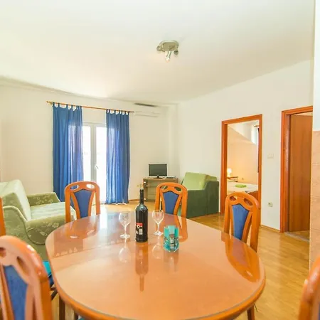 Apartments Stablinac Vodice Guest house